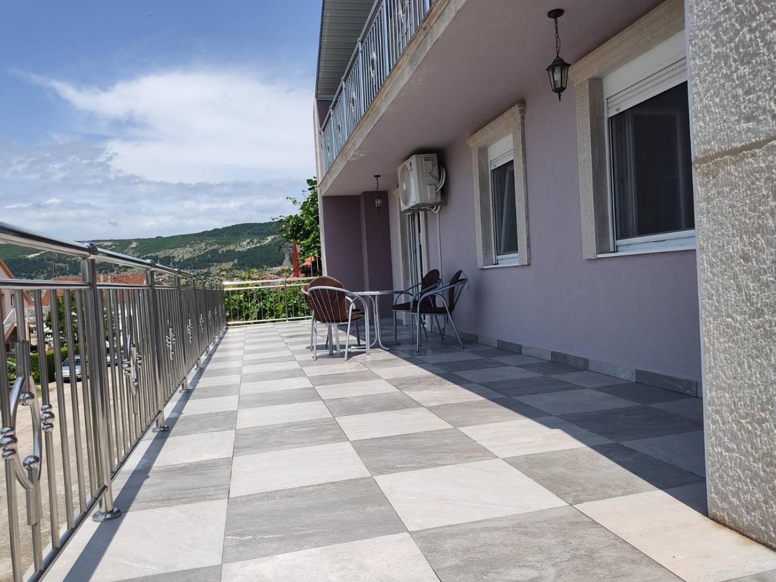 Apartman Dakovic Bileca Bagian luar foto